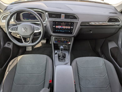 Volkswagen Tiguan 1.4 TSI eHybrid Elegance | Stoel/stuurverwarming | ACC | Carplay image
