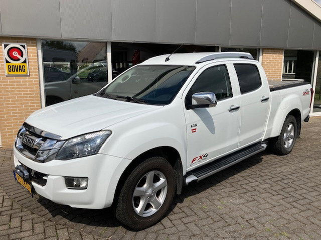 Isuzu D-max