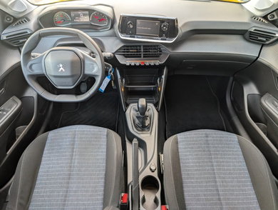 Peugeot 208 1.2 PureTech Like | DAB | Lijn Detectie | NAP image