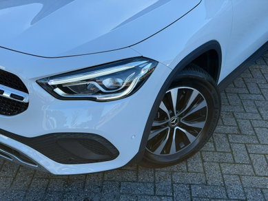 Mercedes-Benz GLA 250 e Luxury Line | Trekhaak | Carplay | ACC image
