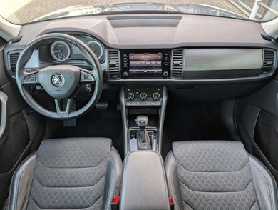 Škoda Kodiaq 1.5 TSI Business Edition Plus 7 Persoons | Trekhaak | ACC image