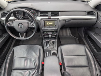 Škoda Superb Combi 1.8 TSI Elegance Business | Pano | Trekhaak | Stoelverwarming image