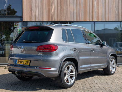 Volkswagen Tiguan 1.4 TSI R-Line Edition | Xenon | Stoelverwarming image