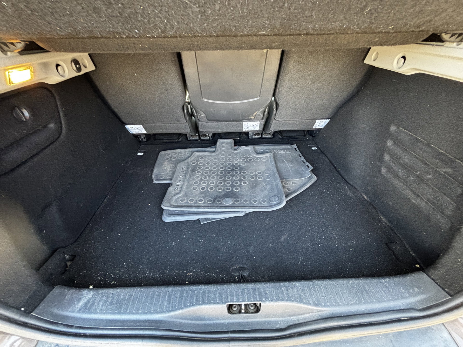 Gallery Image 12