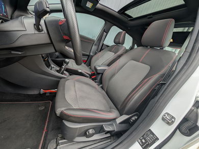 Ford Puma 1.0 EcoBoost Hybrid ST-Line image