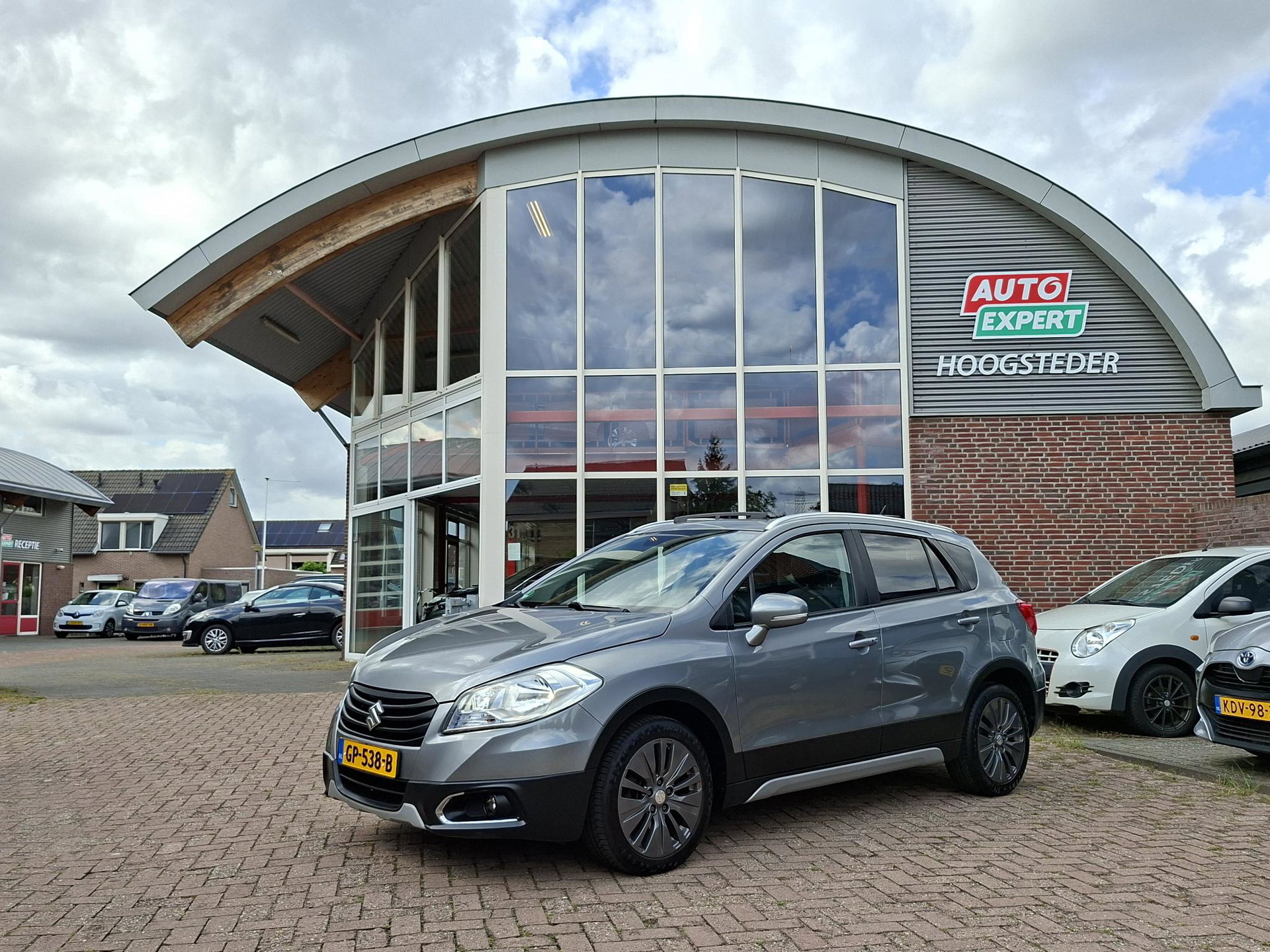 Suzuki S-Cross