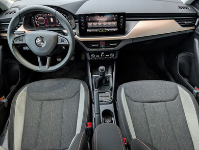 Škoda Scala 1.0 TSI Business Edition | All season banden | Virtual Display | image