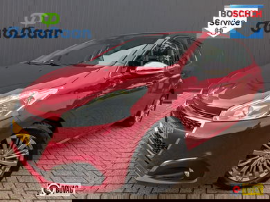 Peugeot 208 1.2 PureTech Allure image