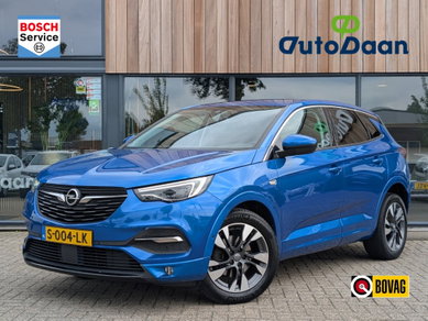 Opel Grandland X 1.6 Turbo Business Executive image
