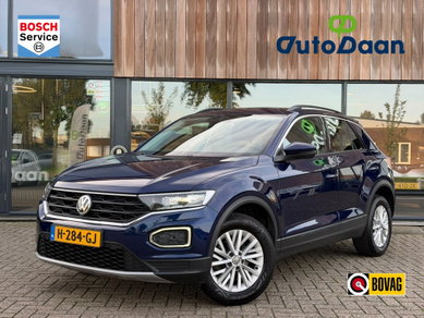 Volkswagen T-Roc 1.5 TSI Style Busines | Stoelverwaming | Trekhaak image