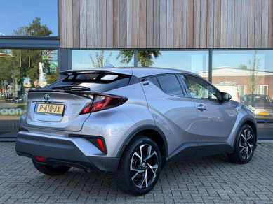 Toyota C-HR 1.8 Hybrid Style | Stoelverwarming | Adaptive Cruise image