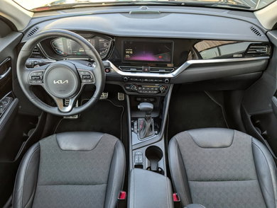 Kia Niro 1.6 GDi PHEV DynamicPlusLine | Trekhaak | Stoel/Stuurverwarming image