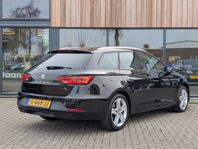 SEAT Leon ST 1.5 TSI FR | Led | Stoelverwarming | Virtual Display | Adaptieve image