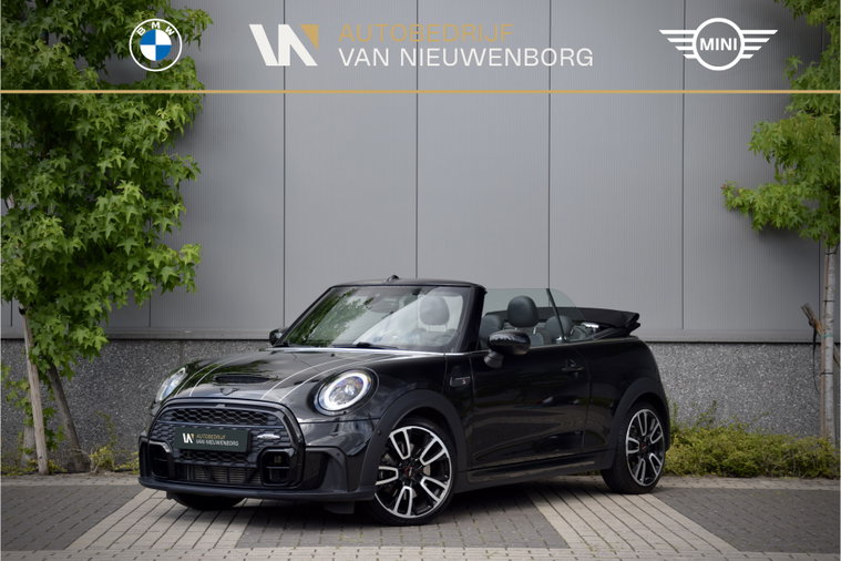 Foto van MINI Cooper S Cabrio 2.0 John Cooper Works