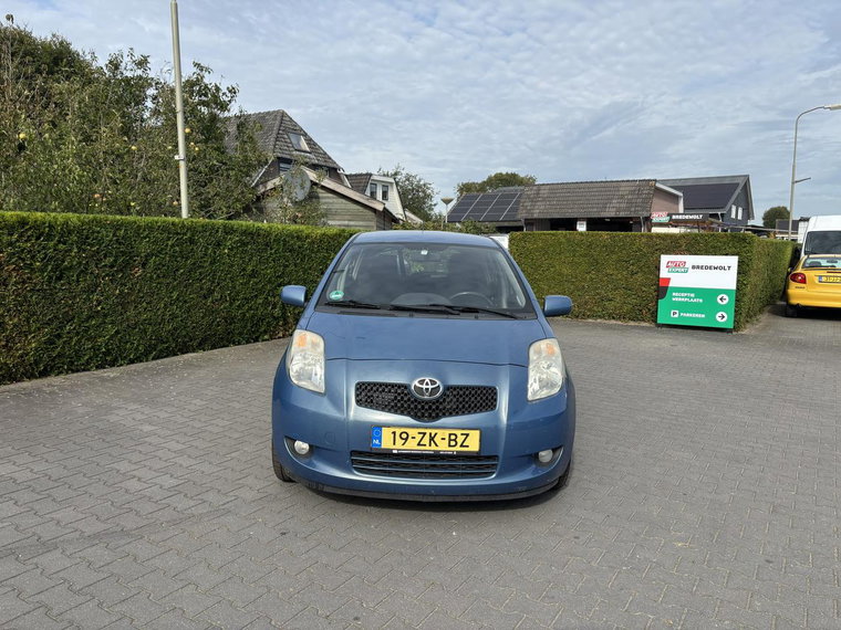 Toyota Yaris 1.3 16V
