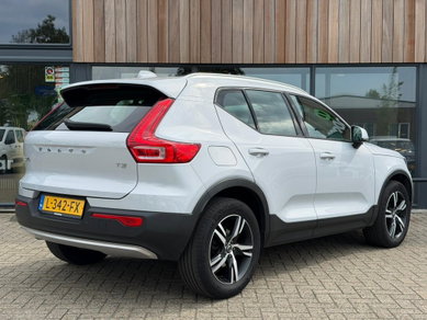 Volvo XC40 1.5 T3 Business Pro image