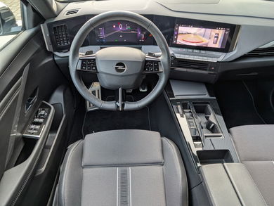 Opel Astra Sports Tourer Sports Tourer 1.6 Turbo Hybrid GS Winterpack / 360* Camera / Nav image