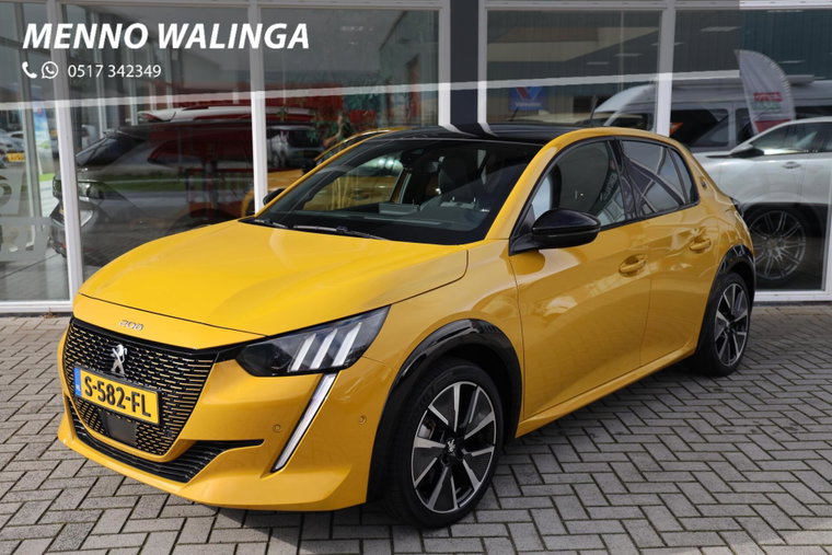 Peugeot e-208